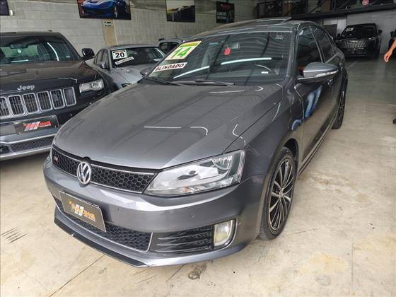 VOLKSWAGEN JETTA 2.0 TSI HIGHLINE 211CV GASOLINA 4P TIPTRONIC